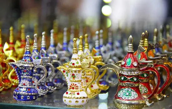 الحرف التقليدية العمانية | تسجيل الشركة في عُمان | الاقامه فی عمان | استثمار في عمان